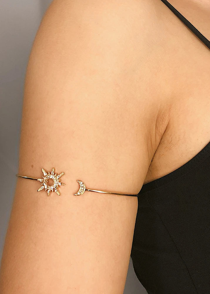 Armband Hippie Oberarm